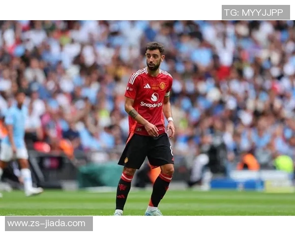 布鲁诺费尔南德斯如何在赛场上展现领袖风范与卓越才华