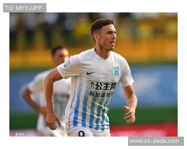 富力迎战澳超球队全力争胜展现中国足球实力与魅力