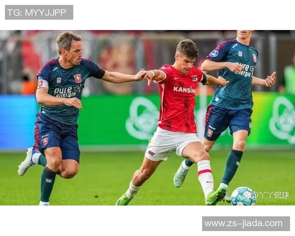 特温特与阿尔克比赛直播全程回顾及精彩瞬间分析