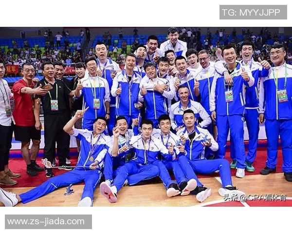 辽宁男篮迎战解放军队力争胜利展现团队实力与拼搏精神