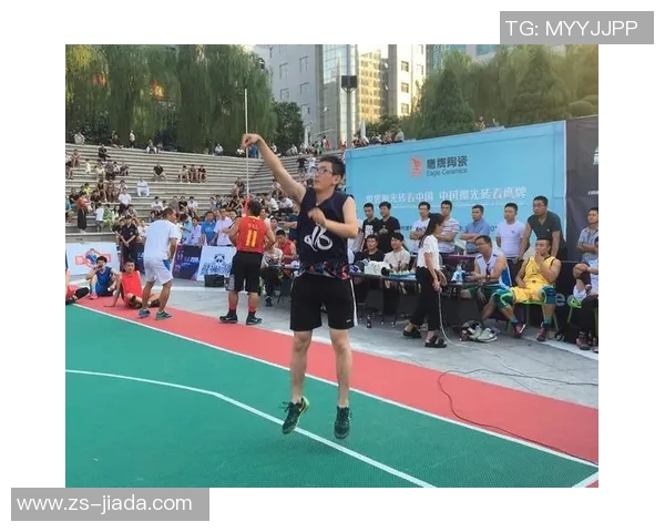 琼斯杯激战印尼队与日本队的巅峰对决引发篮球热潮