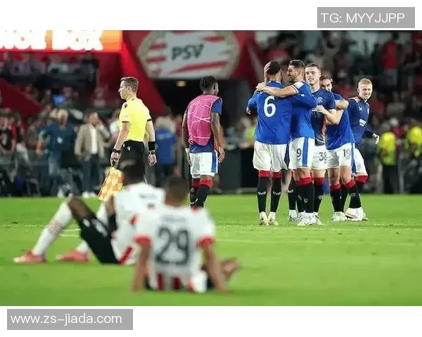 联赛杯激战诺维奇迎战查尔顿双方争夺晋级名额的关键对决 联赛杯激战诺维奇迎战查尔顿双方争夺晋级名额的关键对决