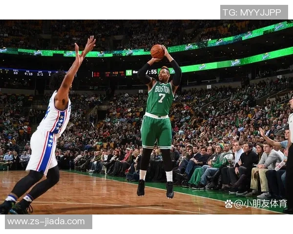 凯尔特人对阵猛龙的精彩对决圆满结束球迷热议赛后表现与战术分析 凯尔特人对阵猛龙的精彩对决圆满结束球迷热议赛后表现与战术分析