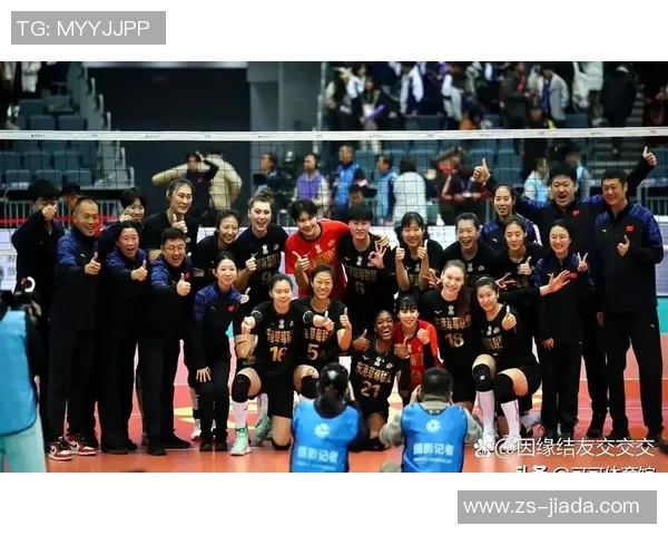 排球半决赛精彩对决天津女排迎战辽宁女排争夺决赛席位 排球半决赛精彩对决天津女排迎战辽宁女排争夺决赛席位