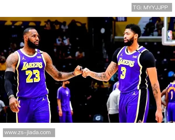 2019年勇士与湖人对决回顾:经典对抗与篮球传奇的交汇 2019年勇士与湖人对决回顾:经典对抗与篮球传奇的交汇