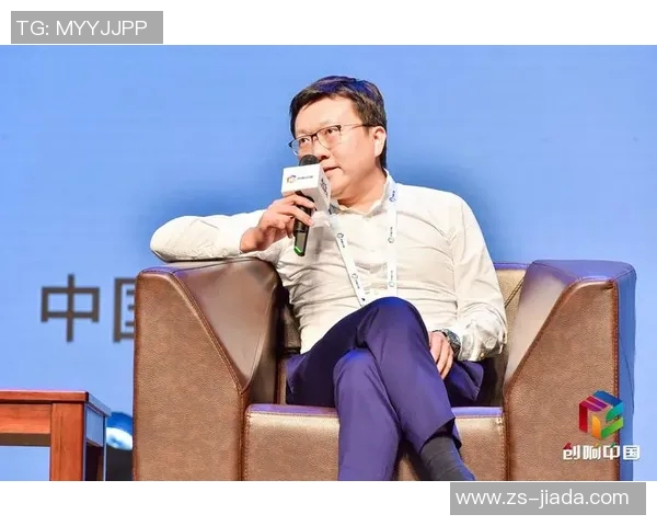 李磊亲自分享攀岩技巧与心得体会助你轻松征服高峰MBA 李磊亲自分享攀岩技巧与心得体会助你轻松征服高峰MBA